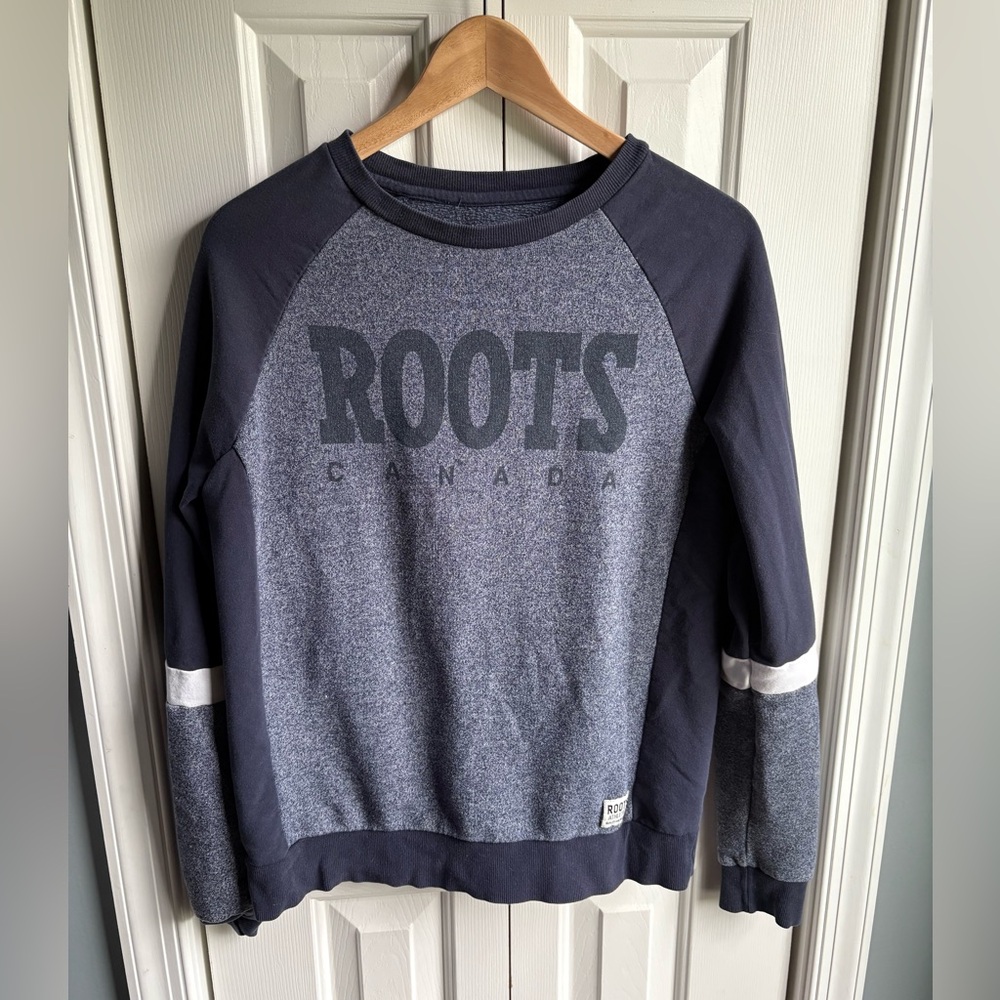 Roots Canada Womens Navy Blue Crewneck Long Sleeve Sweatshirt Size Medium